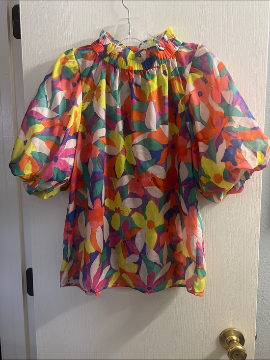 THML Tops - THML Multicolor Floral Puff-Sleeve Blouse